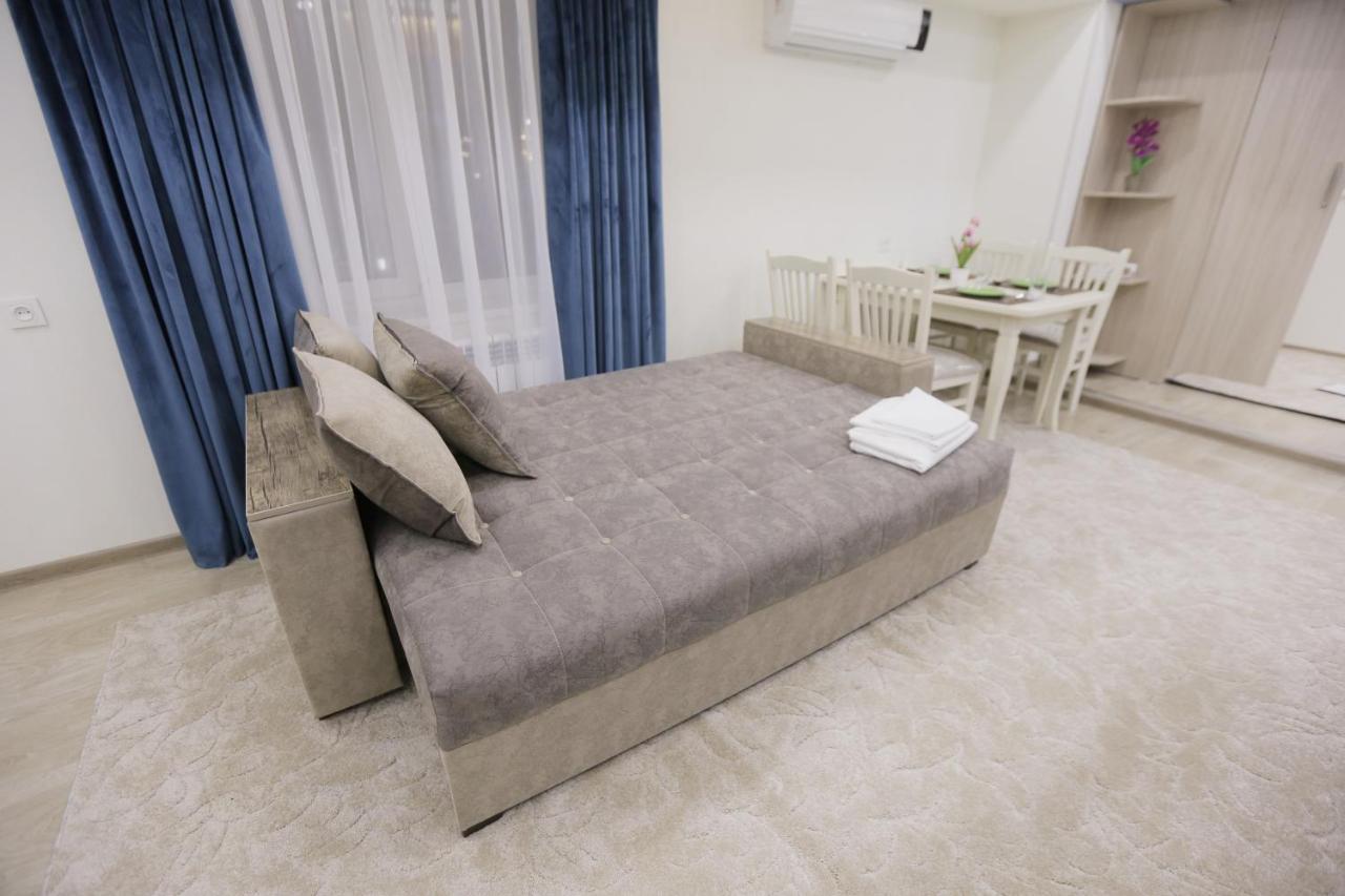 Newly Renovated Studio Apartment In Downtown Center 5 طشقند المظهر الخارجي الصورة
